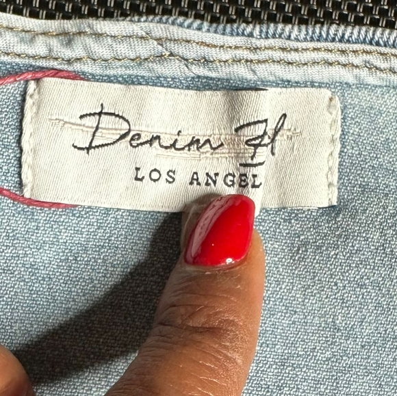 New (no tags) Super Cute Stretch Denim Shorts & Top (S, L) - Picture 7 of 8